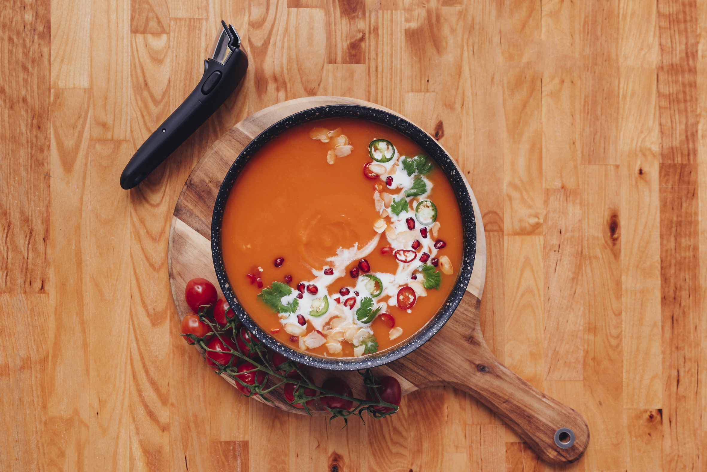 Rajčatová – tomatová polévka z chytrých hrnců Tefal Ingenio