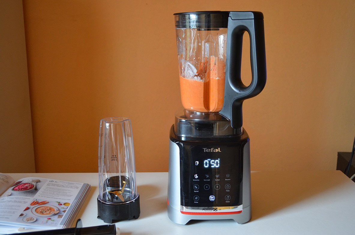 Recenze na vysokorychlostní mixér Tefal InfinyMix+ od @zhubnivkuchyni