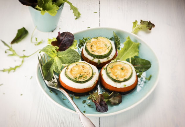 Zeleninový tian s mozzarellou (zelenina po provensálsku) – recept v chytrém multifunkčním hrnci Tefal Cook4me+