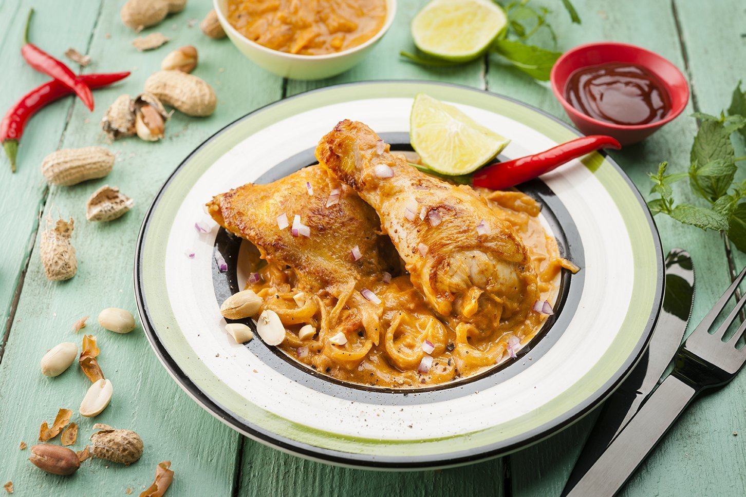 Kuře s arašídovým máslem – recept v chytrém multifunkčním hrnci Tefal Cook4me+