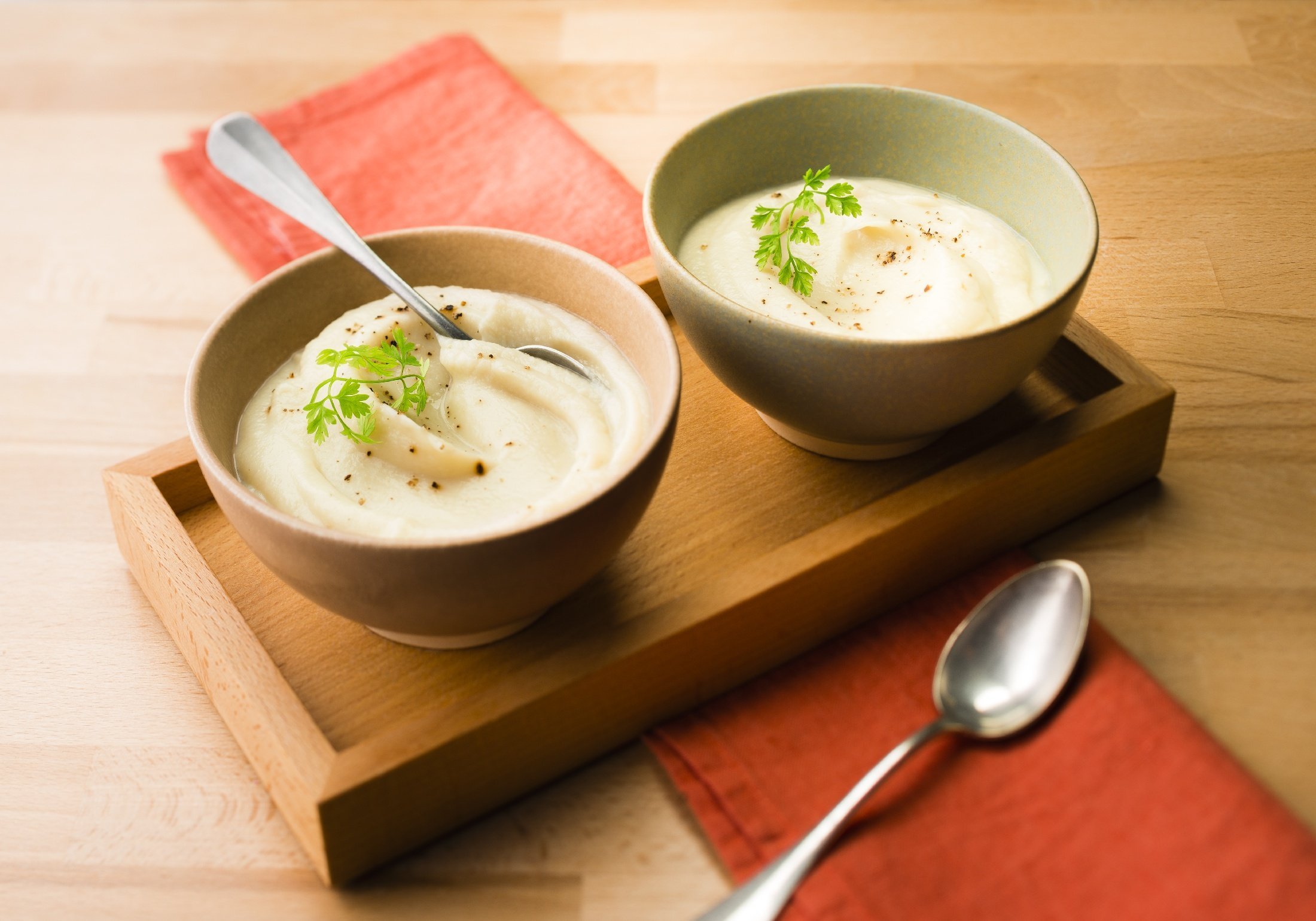 Květáková polévka – recept v chytrém multifunkčním hrnci Tefal Cook4me+