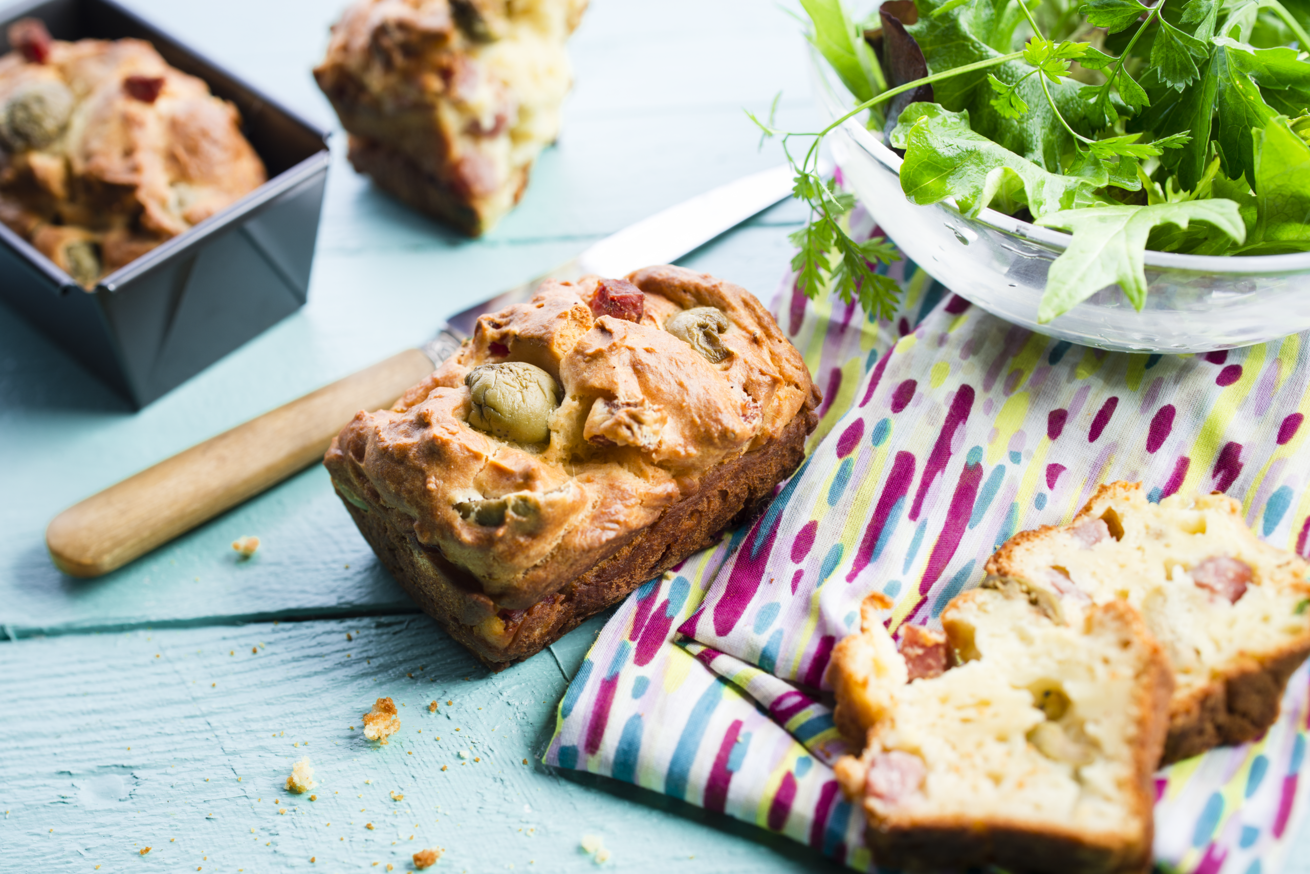 Ricottás kalács olívával és sonkával – a Tefal Cook4me+ CY8511 intelligens multifunkciós készülék receptje