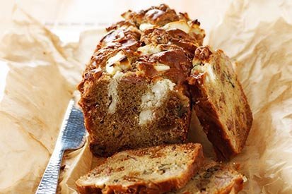 Chlebík s fíky, šunkou a ořechy – recept pro varný kuchyňský robot Tefal Click and Cook