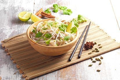 Vietnamská pho ga s kuřecím masem – recept pro varný kuchyňský robot Tefal Click and Cook