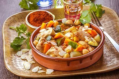 Kuřecí tajine s cizrnou – recept pro varný kuchyňský robot Tefal Click and Cook