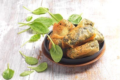 Turecký burek se špenátem a fetou – recept pro varný kuchyňský robot Tefal Click and Cook