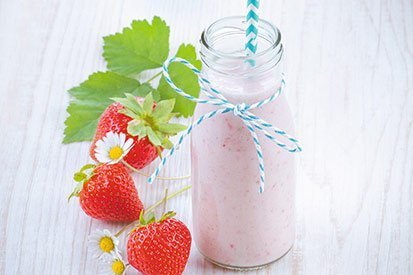 Jahodový milkshake s vanilkou – recept pro varný kuchyňský robot Tefal Click and Cook