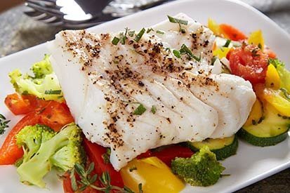 Filet z tresky se zeleninou vařenou v páře – recept pro varný kuchyňský robot Tefal Click and Cook