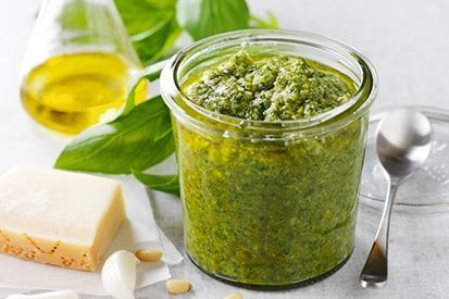 Bazalkové pesto – recept pro varný kuchyňský robot Tefal Click and Cook