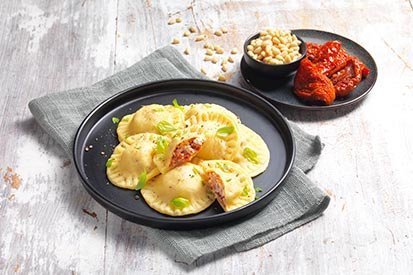 Ravioli se sušenými rajčaty a ricottou – recept pro varný kuchyňský robot Tefal Click and Cook
