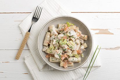 Makaróny s uzeným lososem a žampiony – recept pro varný kuchyňský robot Tefal Click and Cook