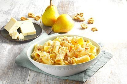 Rigatoni s gorgonzolou, hruškou a ořechy – recept pro varný kuchyňský robot Tefal Click and Cook