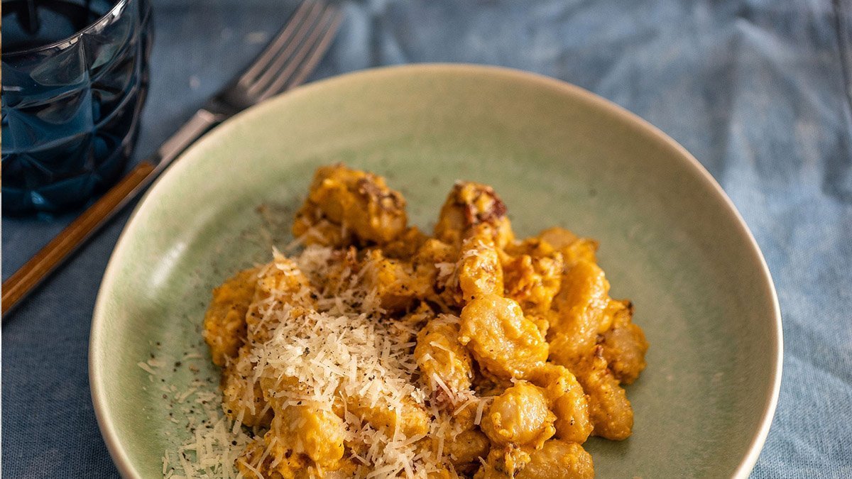 Tejszínes gnocchi carbonara.jpg