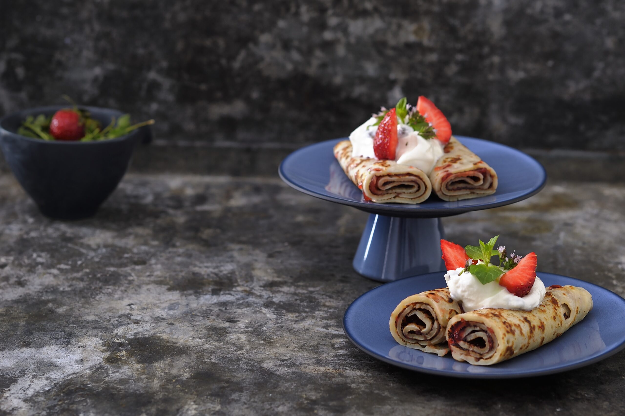 Palačinky s jahodami a tvarohem – recept od šéfkuchaře Ondřeje Slaniny