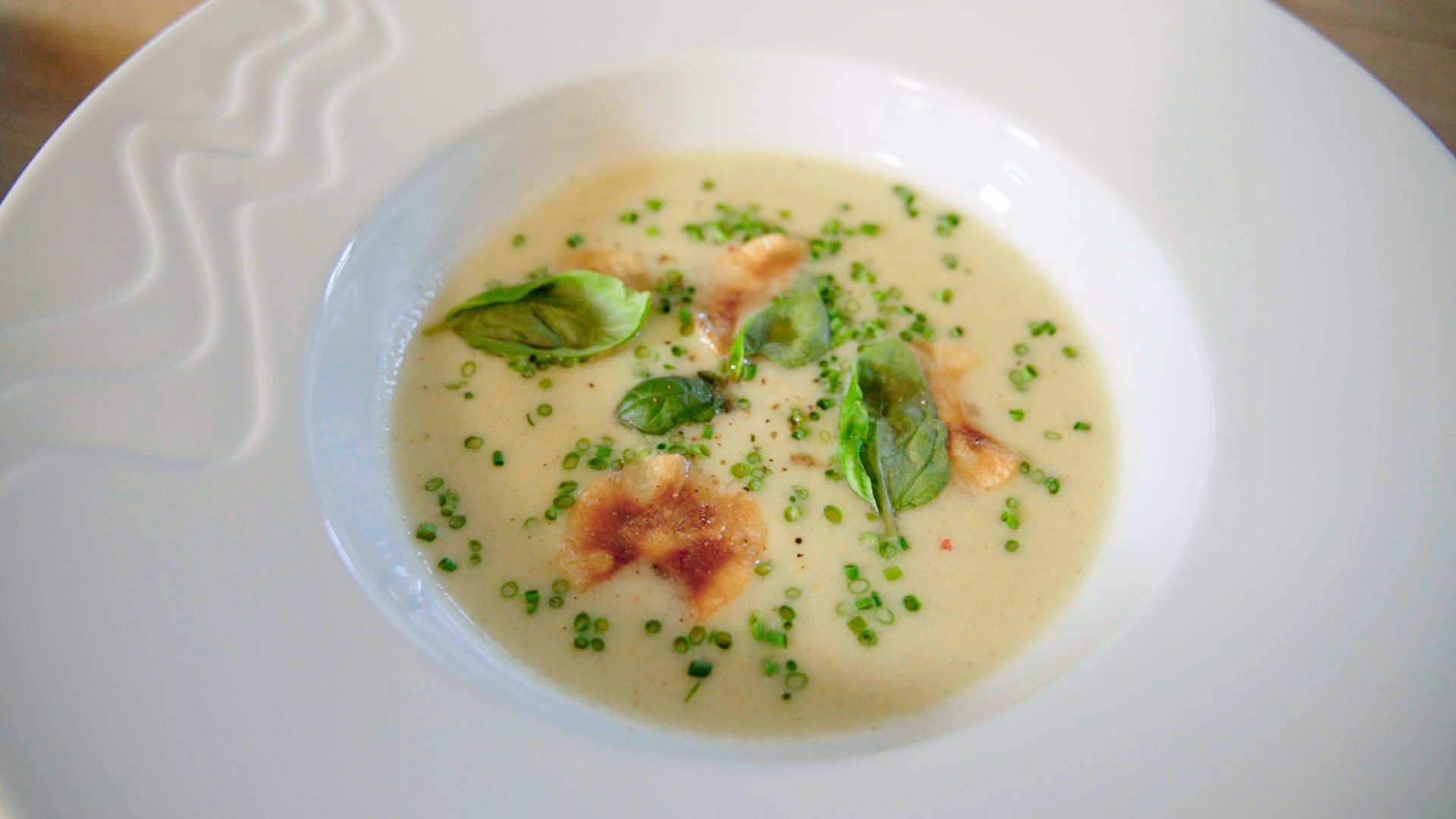 Topinambur polévka s lupínky #TefalPodzimniRecepty