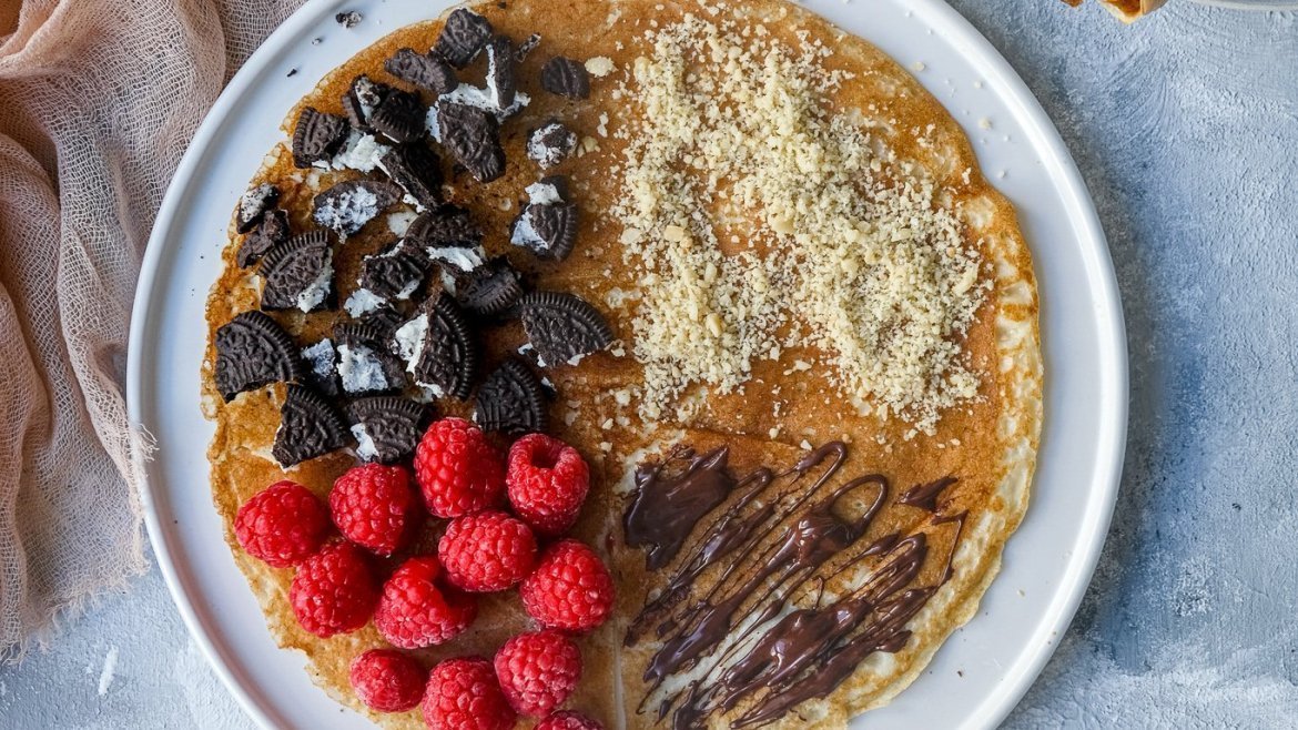 02 Mennyei túrós palacsinta málnával és Oreo keksszel - receptje Tefal Unlimited serpenyőhöz.jpg