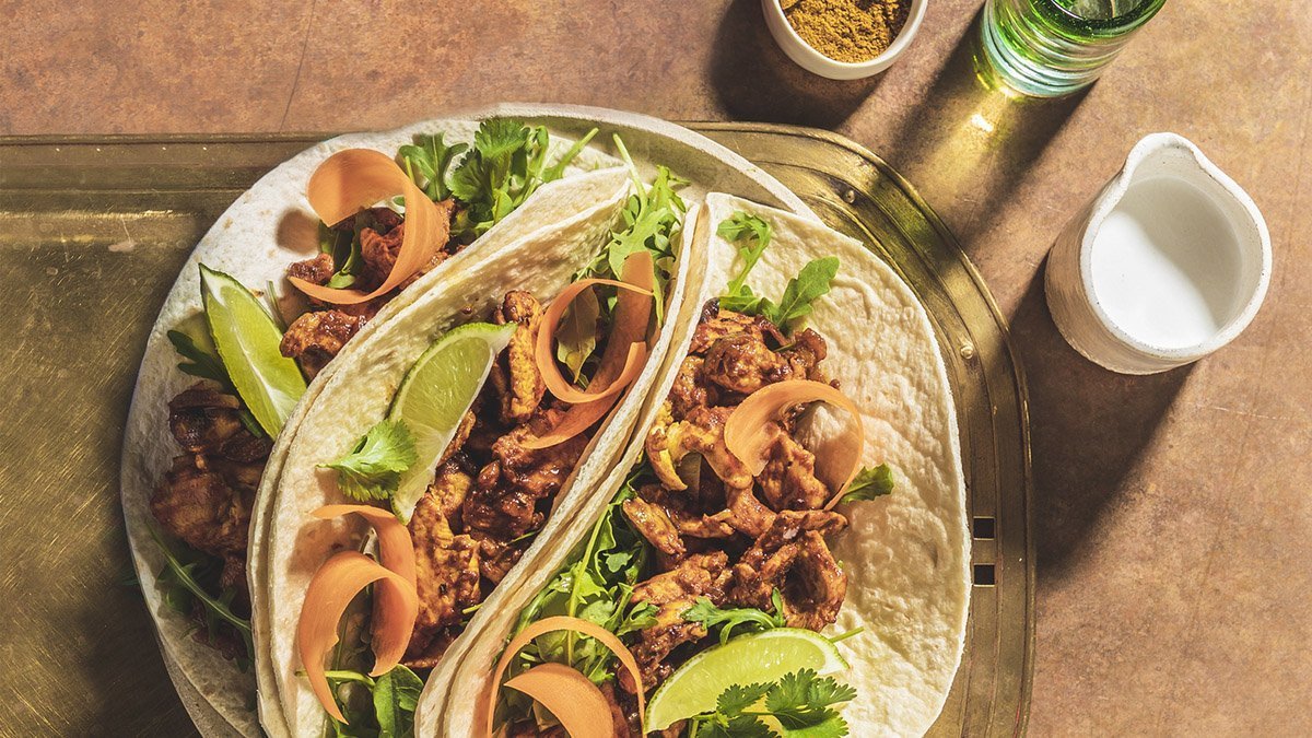 Csirke tikka tacos – Valentin napi recept a Tefal serpenyőhöz