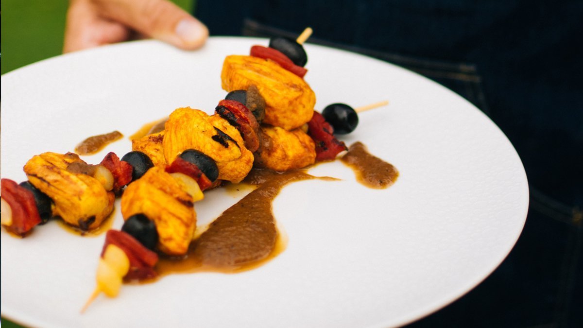 Grillezett csirkenyársak gyerekeknek