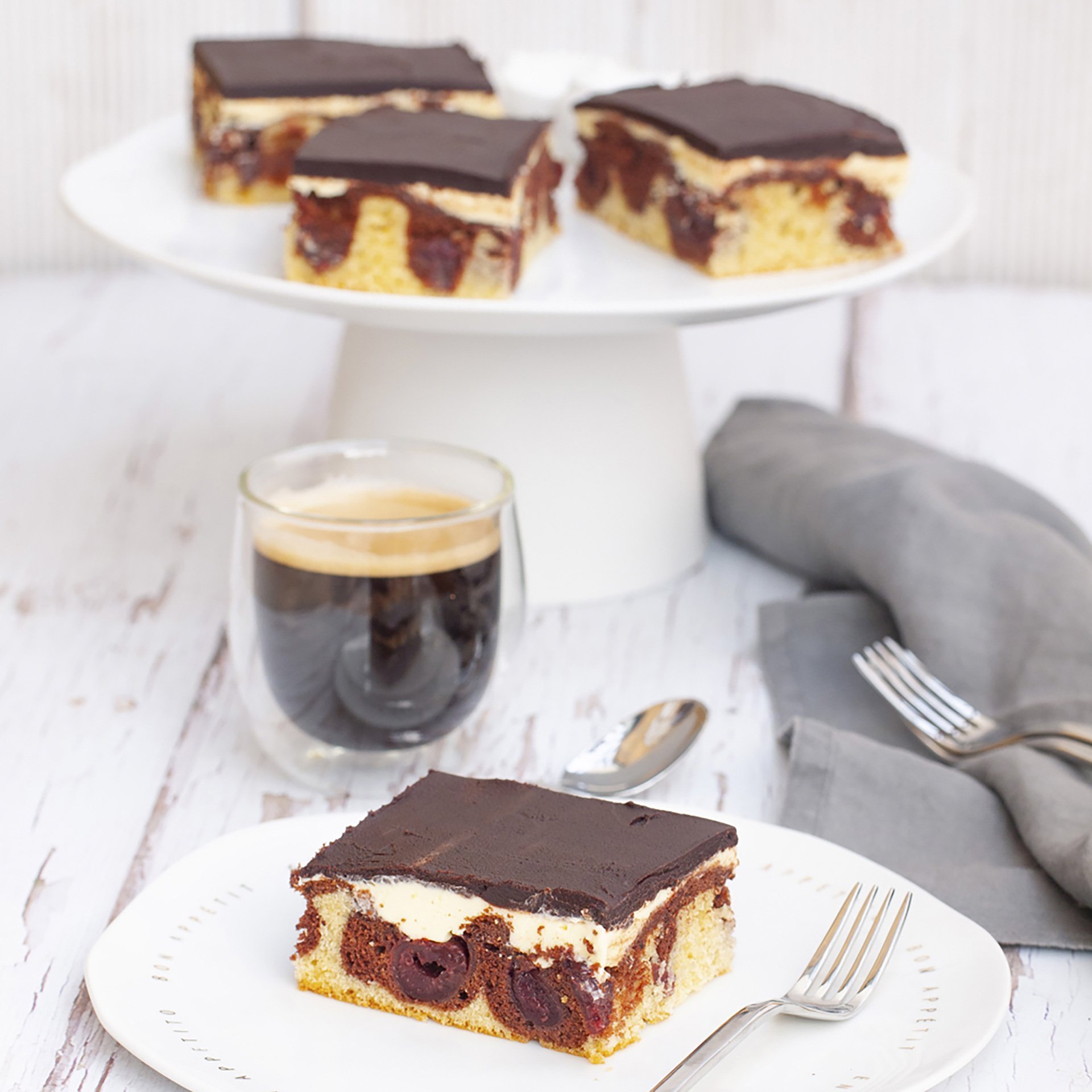 Dunahullám – A Tefal Coach Black QB900838 konyhai robotgép receptje