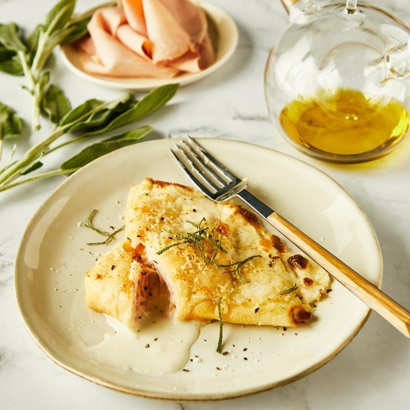 Crespelle se šunkou (italské palačinky).jpg