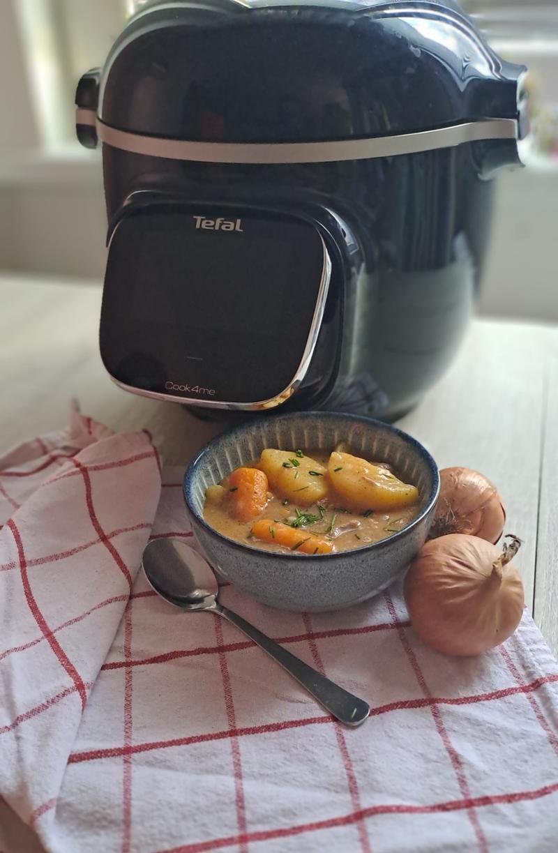 Paprikás krumpli sertéshússal – Tefal Cook4Me+ multifunkciós elektromos kukta