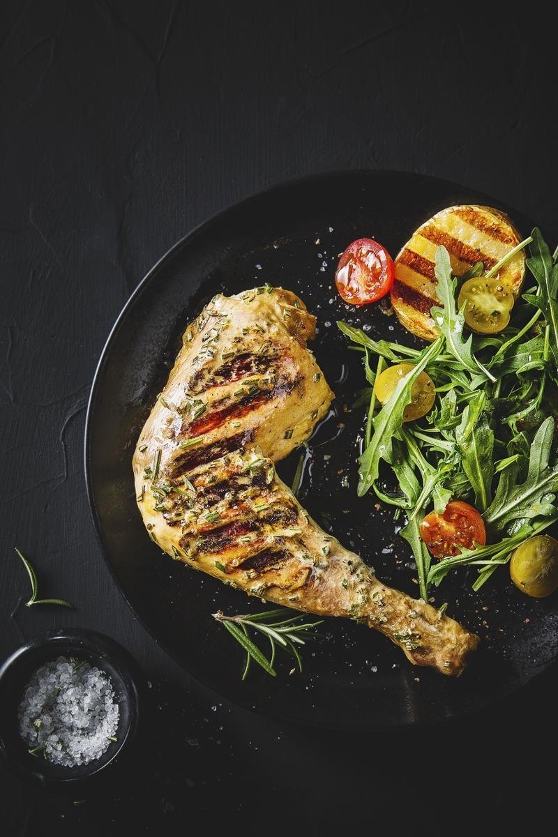 Csirkecombok joghurtos és rozmaringos pácban – az Optigrill Elite XL-hez készült recept