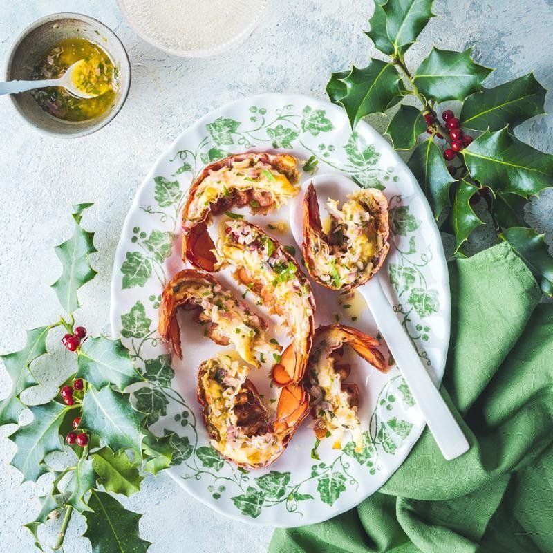 Grilované humří ocasy s bylinkovým a chilli máslem – Elektrický gril Tefal OptiGrill 4v1 Inox GC774D30