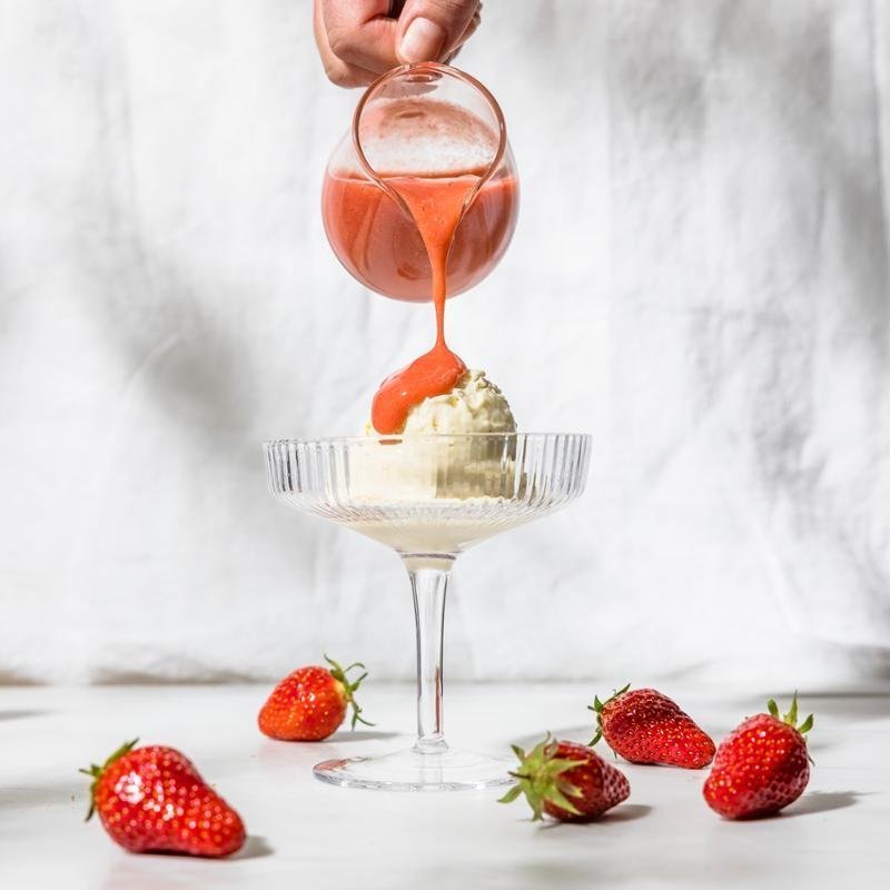 Jahodové coulis (zmrzlinová poleva) – Zdravá horkovzdušná fritéza 3 v 1 EASY FRY & STEAM FW201